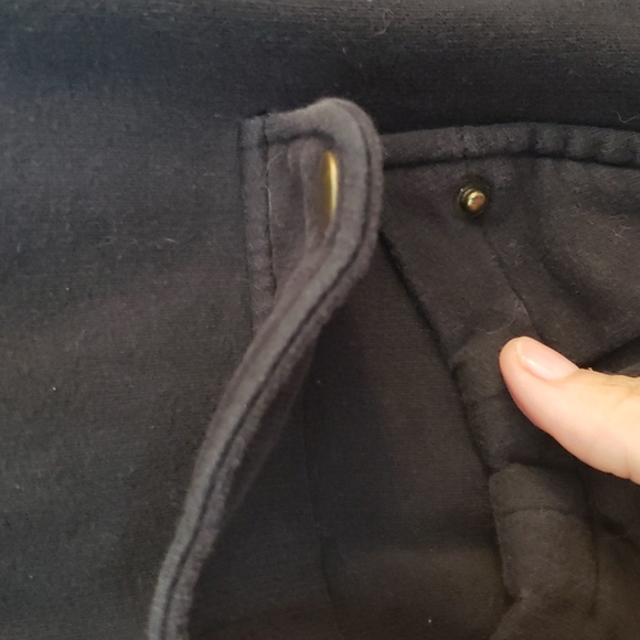 Gentle Fawn Cropped Hoodie Black Small - Picture 7 of 10